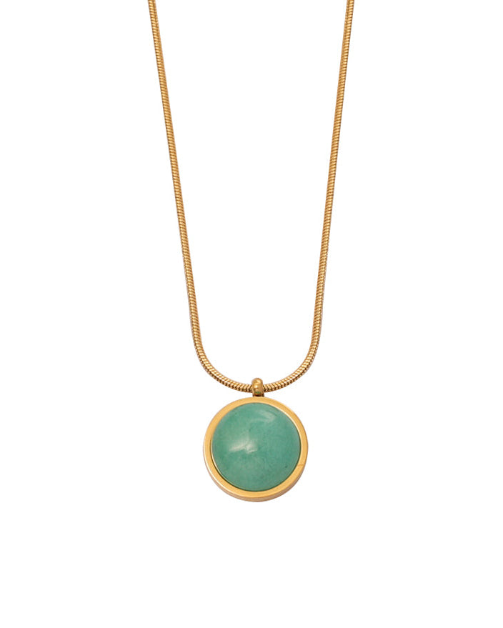 Collar Halo Esmeralda en acero inoxidable con PVD oro 18K