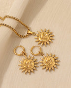 Detalle de collar Eclipse con acabado dorado